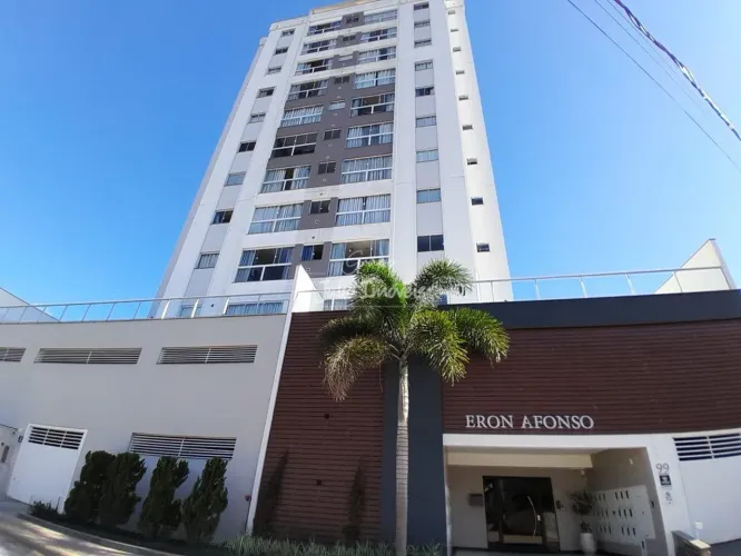 Apto semi mobiliado no Santa Terezinha pra locação
