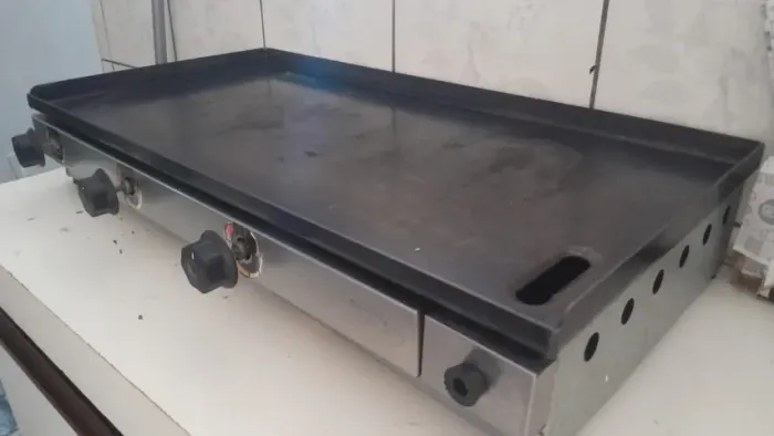 Chapa De Lanche Hamburguer 80x40 Borda Alta (Acompanhado com mangueira e registro!)
