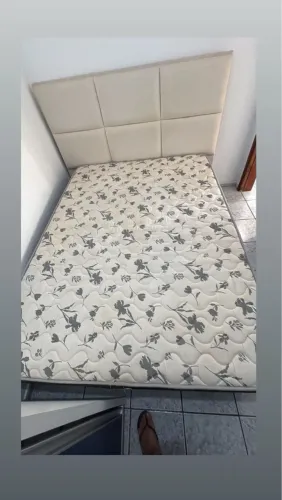 Cama box completa em perfeito estado de conservação 2 camas de casal valor individual 