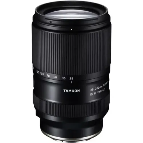 Lente Tamron 25-200mm f/2.8-5.6 DI III VXD G2 para Sony - Nova na caixa!