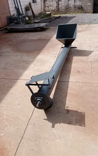 Rosca transportadora helicoidal chupim
