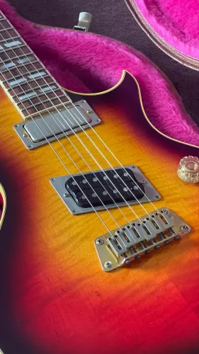 Gibson Nighthawk ST-2 USA 1993 Vintage Sunburst Les Paul SG
