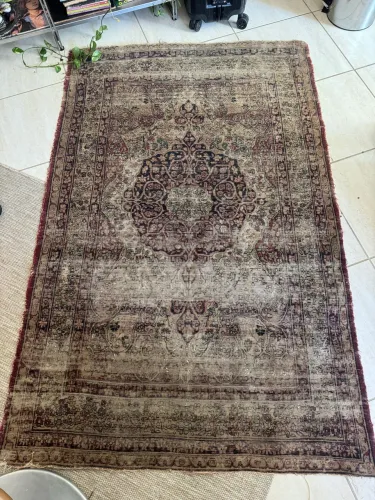 Tapete Persa Vintage Desgastado