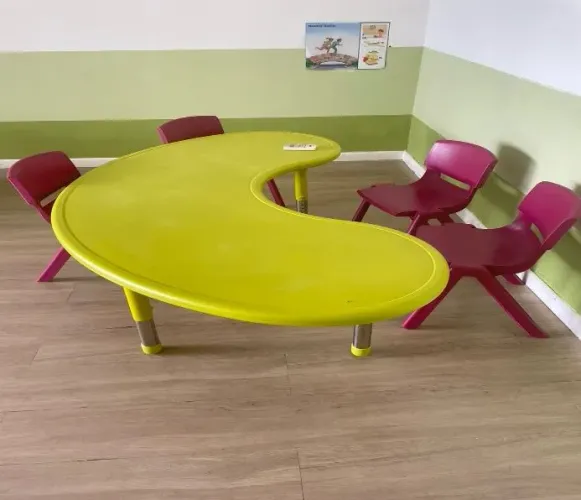 Mesas e cadeiras infantil 
