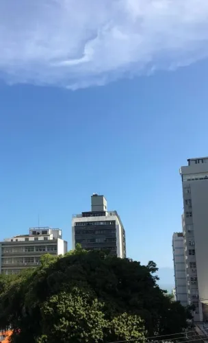 Alugo quarto no centro