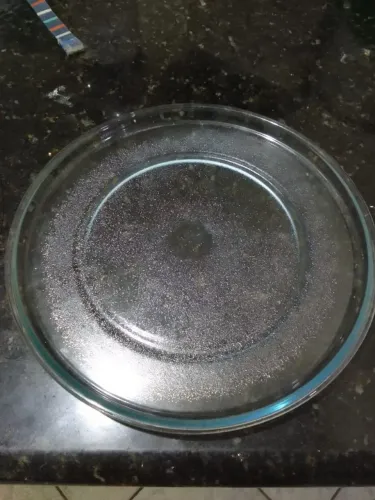 Prato de microondas 35cm universal.