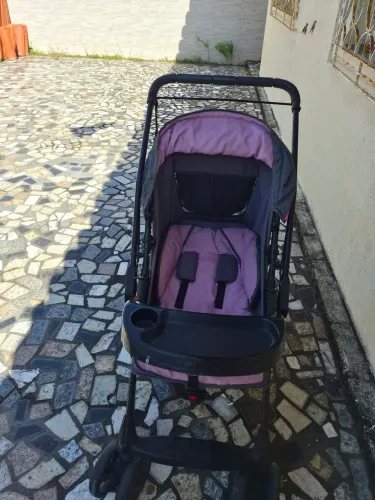 Carrinho de bebê galzerano