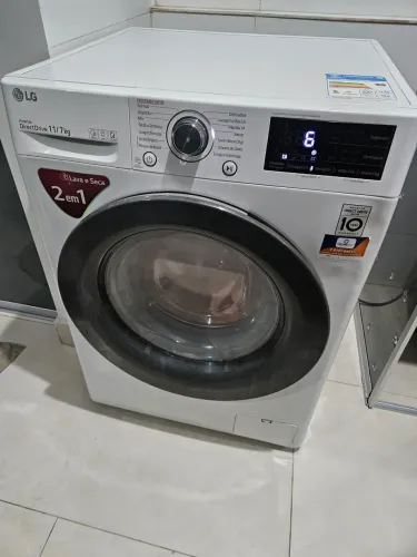 Lava e seca LG