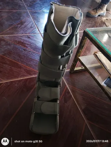 Bota ortopédica para pe direito ou esquerdo 250 nova