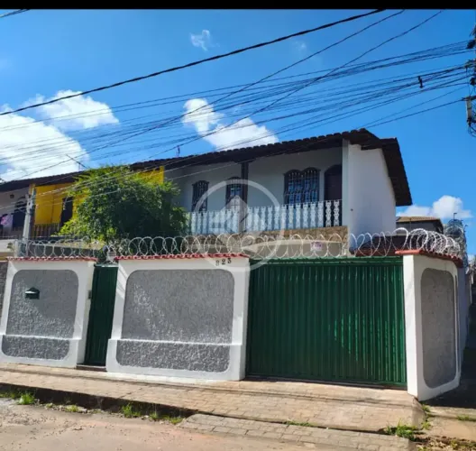 CASA SERRANO BH 4 QUARTOS 3 BANHEIROS OPORTUNIDADE codigo: 323417