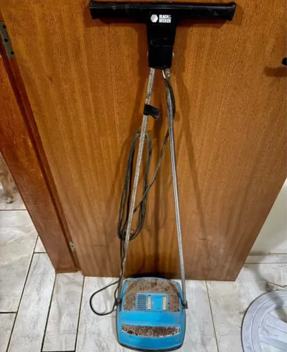 Enceradeira Black&Decker Antiga