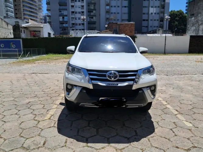Toyota Hilux SW4 SRV 4X2 2.7 Flex 16V Aut. 2019