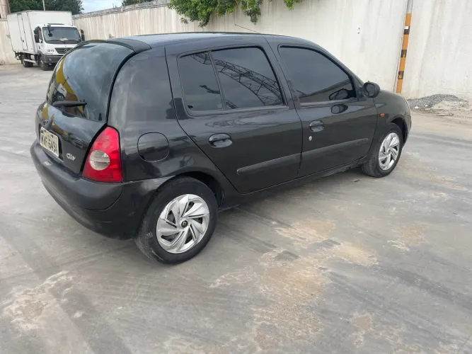 Renault Clio Authentique 1.0 8V 3P 2005