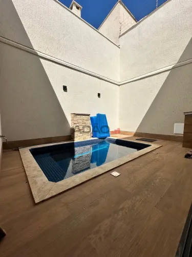 Casa com três suítes Jardim Atlantico em Goiânia Casa de Rua com 3 Quarto(s) e 4 banheiro(