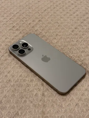 iPhone 15 pro max 256