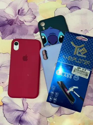 iPhone XR Branco + Kit com 3 Capinhas e Película de Vidro