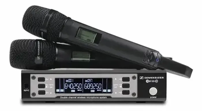 Microfone Profissional Sem Fio Sennheiser Ew 135G4 Cor Preto