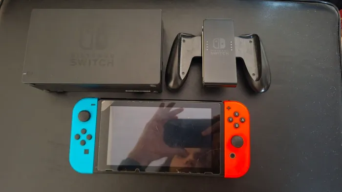 Nintendo switch v2 usado+jogos+bolsa+cabo HDMI