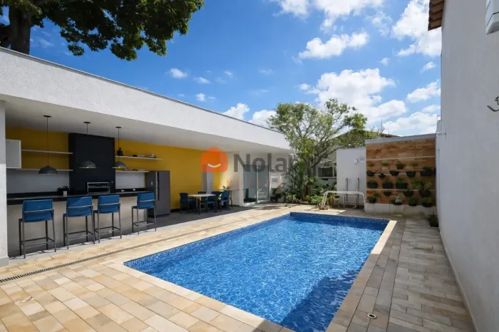 CASA DE 5 QUARTOS COM SUÍTE E 2 VAGAS NO BAIRRO SAGRADA FAMÍLIA - BELO HORIZONTE MG