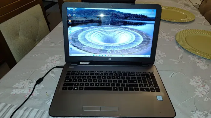 NOTEBOOK HP CORE I7, 8 Gb RAM, oportunidade, leia o anúncio. 