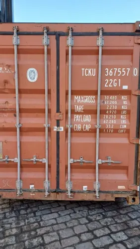 Vendo container em ótimo estado 