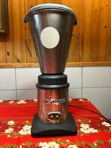 Liquidificador industrial 4L Skymsen