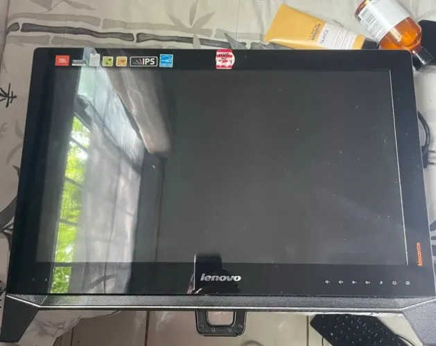 All in one i7 lenovo com touch-screen
