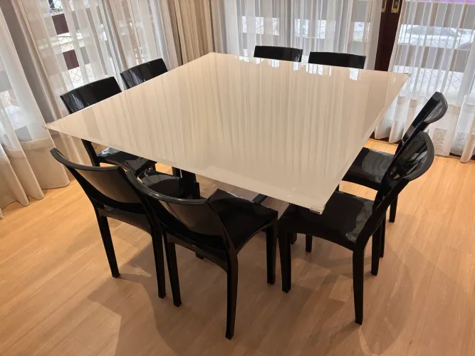Jogo de mesa de jantar com cadeira