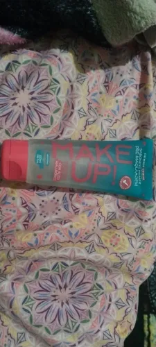 Sabonete primer pré maquiagem make up com ácido hialurônico 100ml só usado pra teste