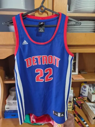 Camisa feminina Detroit Pistons