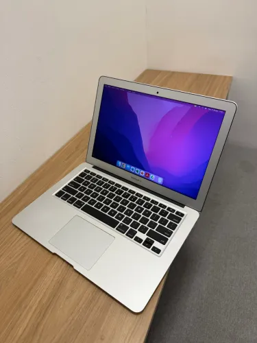 MacBook Air 13" 2017 · Revisado + bateria nova