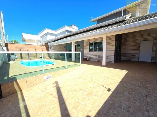 Sobrado com 6 quartos a 250 metros da praia à venda - Flórida - Peruíibe SP