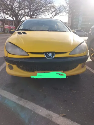 Peugeot 206 Selection/ Sensation 1.0 16V 3P 2001
