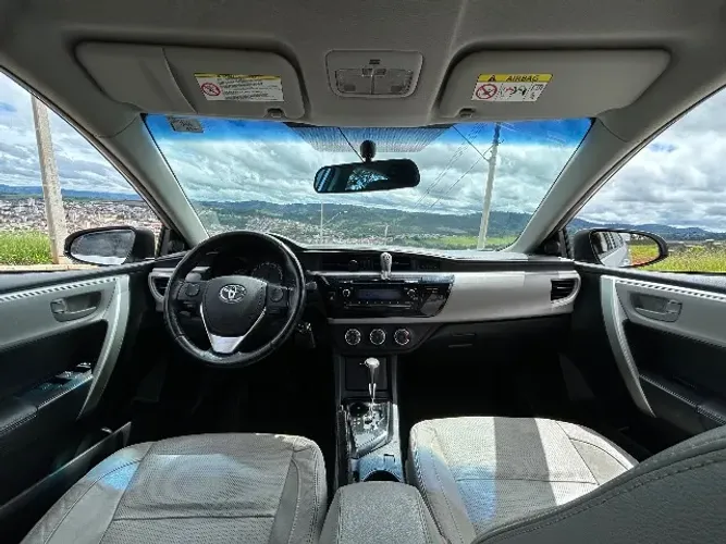 Toyota Corolla GLI 1.8 Flex 16V Aut. 2017