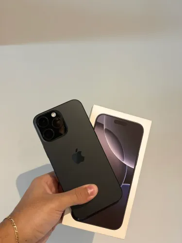 iPhone 16 Pro Max 256gb seminovo