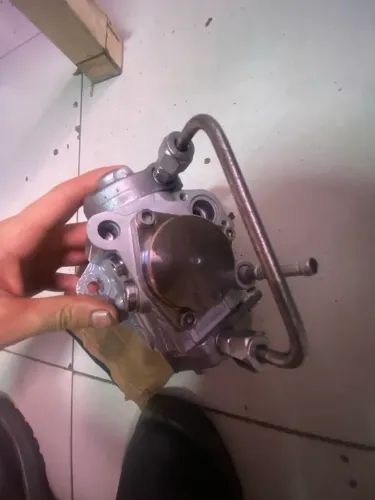 Bomba de alta Hilux 3.0