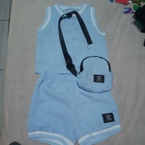 conjunto infantil de 13 a 18 meses