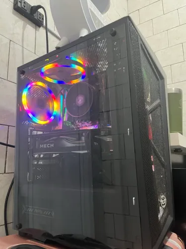 VENDO PC GAMER + MONITOR