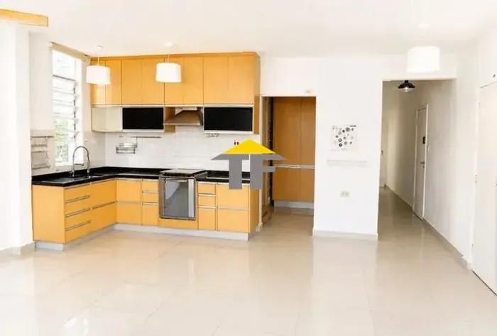 102m2 no Itaim Bibi. OPORTUNIDADE!