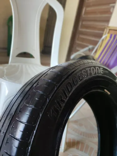 Pneu aro 15