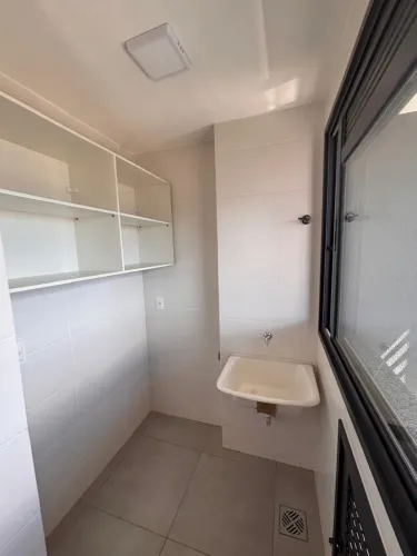 Apartamento em Cuiabá, Ed. Ubarnit na av do moinho