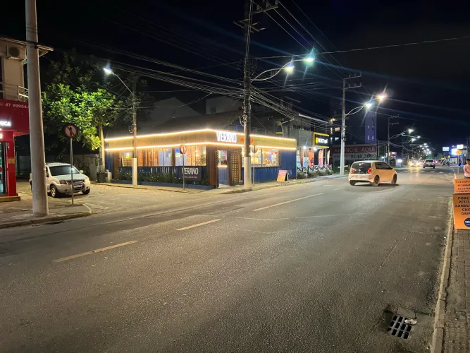 BAR E RESTAURANTE DE PRAIA EM PENHA/SC