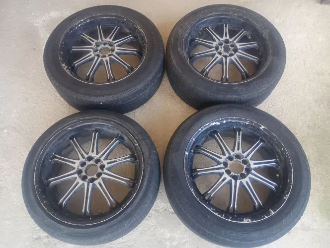 Rodas Aro liga leve GT-8 R18 com Pneus seminovos 225/55