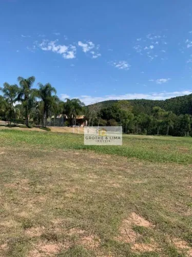 Passando a divida _ Terreno à venda, 1640 m² por R$ 340.000 - Village Parahybuna - Paraibu