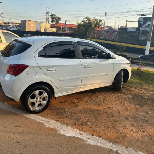 Chevrolet Onix Hatch LT 1.4 8V Flex Mec. 4P 2019