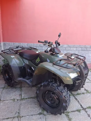 Vendo Quadriciclo honda fourtrax 420cc 4x4, 32 Mil. *