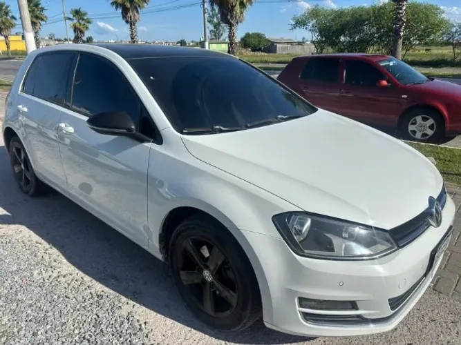 Volkswagen Golf Highline 1.4 TSI 140cv Aut. 2015