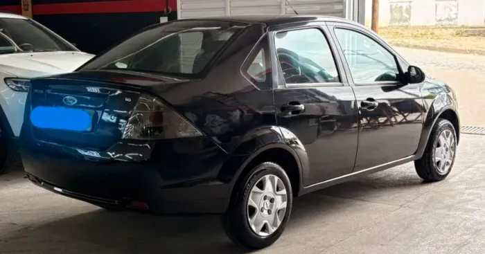 Ford Fiesta Sed. 1.6 8V Flex 4P 2012