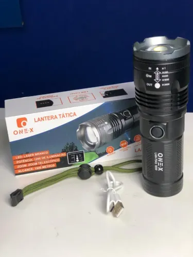 Lanterna Tática Profissional lan-7043 One-x  - LED Laser Branco com Zoom Telescópico