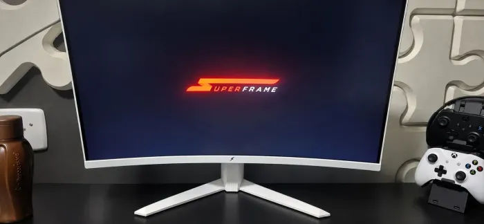 Monitor SuperFrame Ultra X